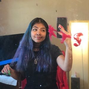 Meet your Posher, Emily